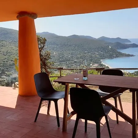 Del Nuraghe With Fantastic Sea View Dom wakacyjny Torre delle Stelle