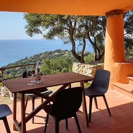 Feriehus Del Nuraghe With Fantastic Sea View Torre delle Stelle