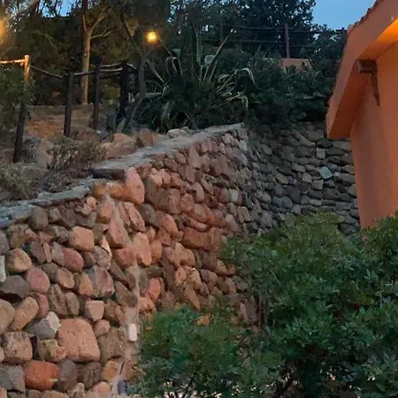 Del Nuraghe With Fantastic Sea View Feriehus