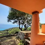 Del Nuraghe With Fantastic Sea View Ferienhaus Torre delle Stelle