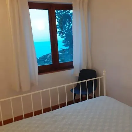 Del Nuraghe With Fantastic Sea View * トッレ・デッレ・ステッレ