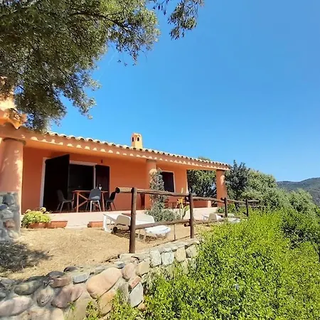 別荘 Del Nuraghe With Fantastic Sea View
