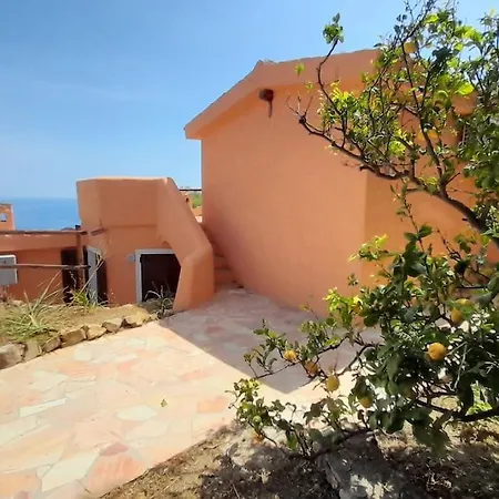 Del Nuraghe With Fantastic Sea View トッレ・デッレ・ステッレ