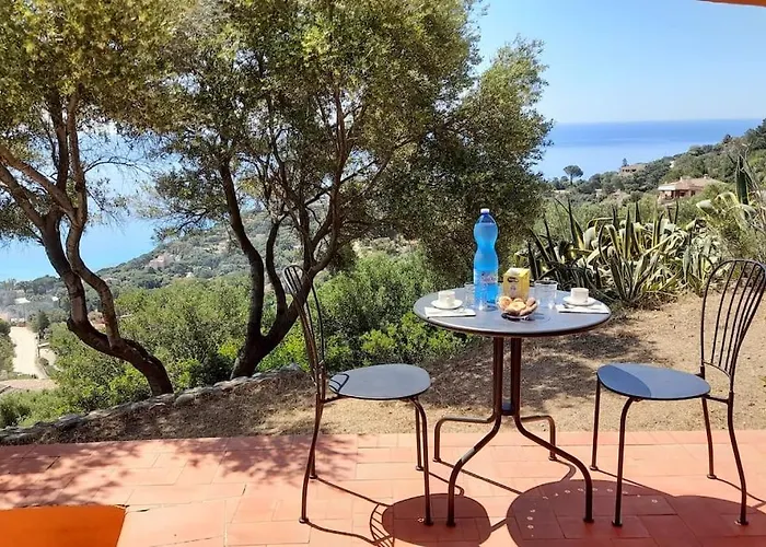 Del Nuraghe With Fantastic Sea View