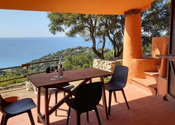 Nyaraló Del Nuraghe With Fantastic Sea View Torre delle Stelle