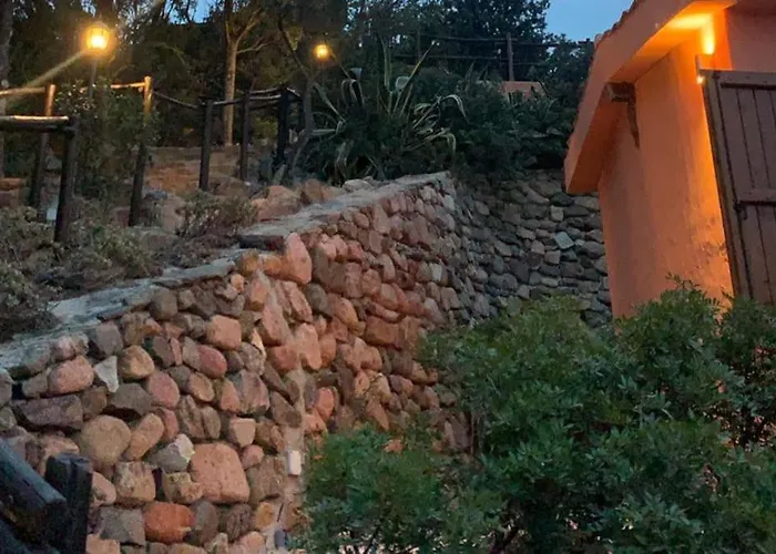 Del Nuraghe With Fantastic Sea View Nyaraló