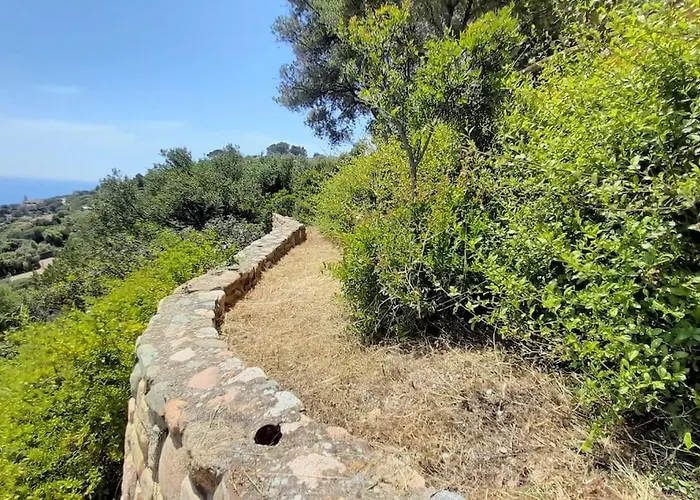 Del Nuraghe With Fantastic Sea View Nyaraló *